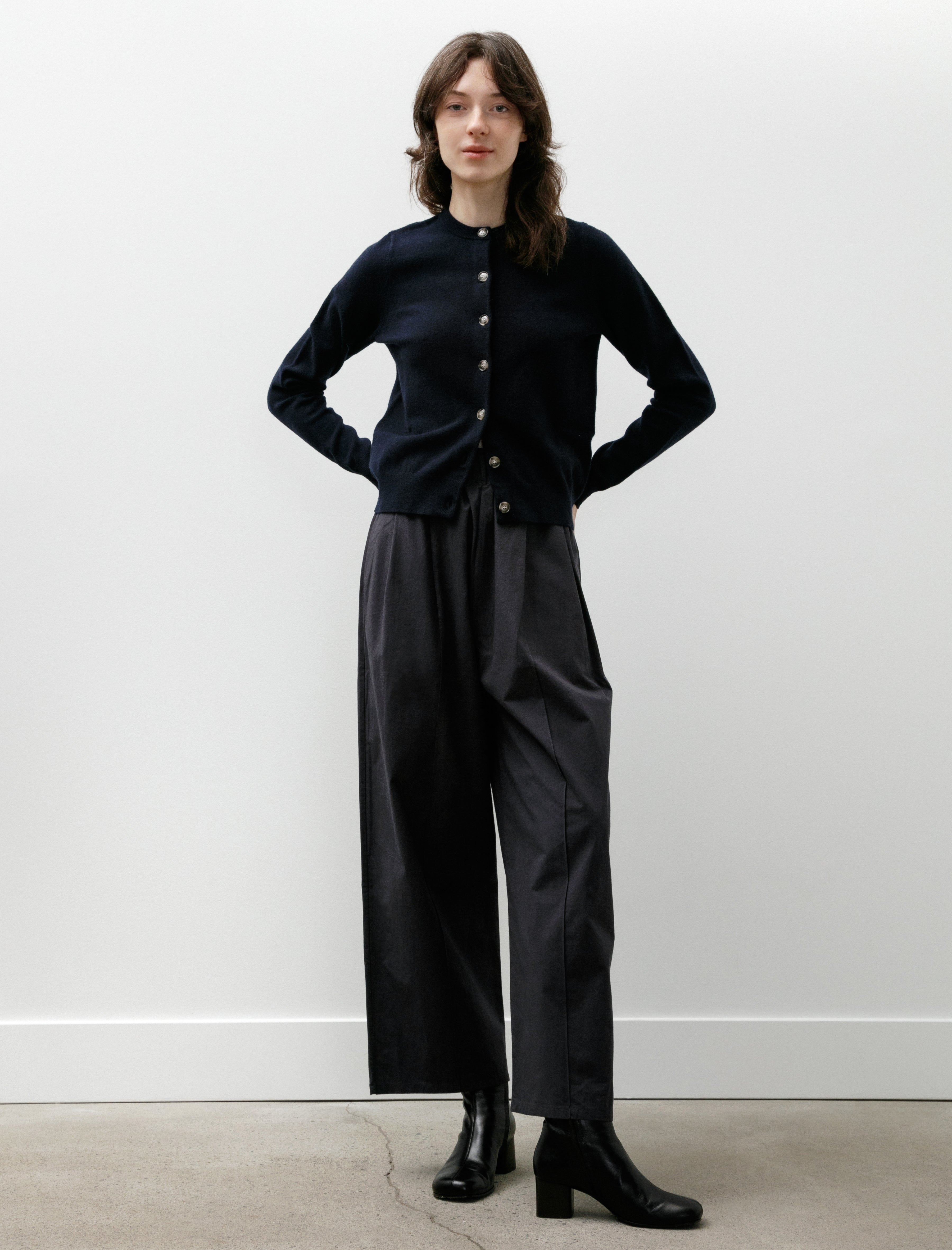 Eleph Luce Trouser Pintuck Navy
