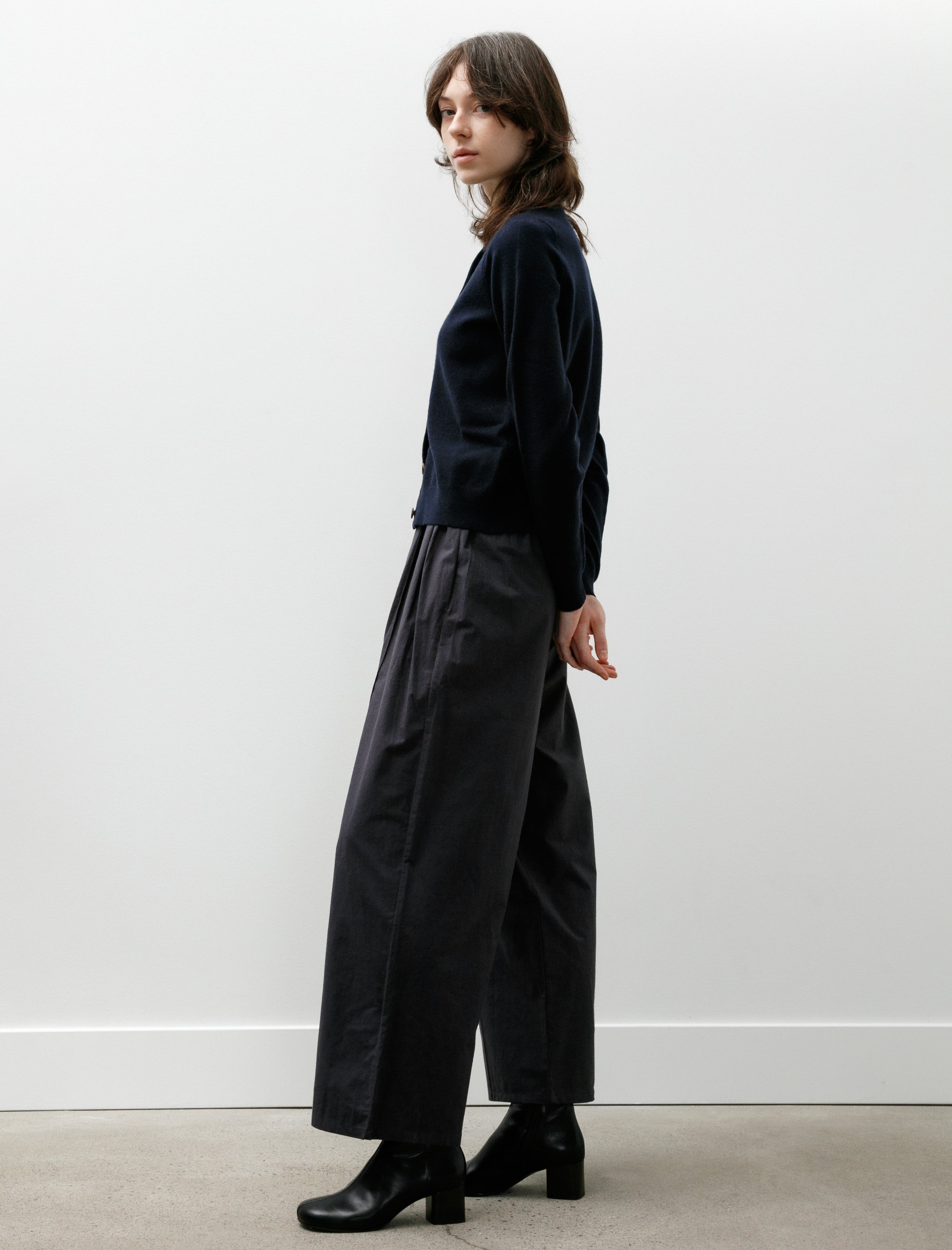 Eleph Luce Trouser Pintuck Navy