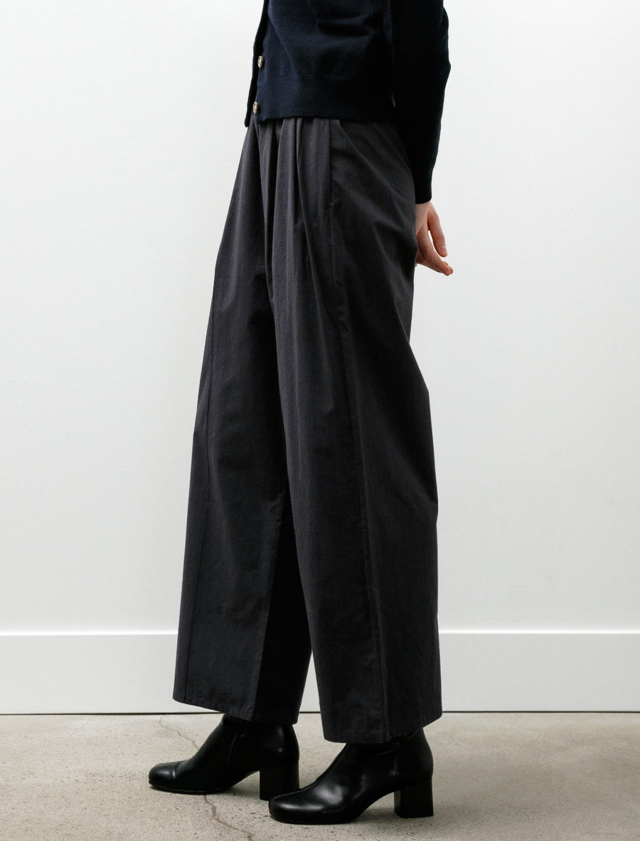 Luce Trouser Pintuck Navy - Image 4