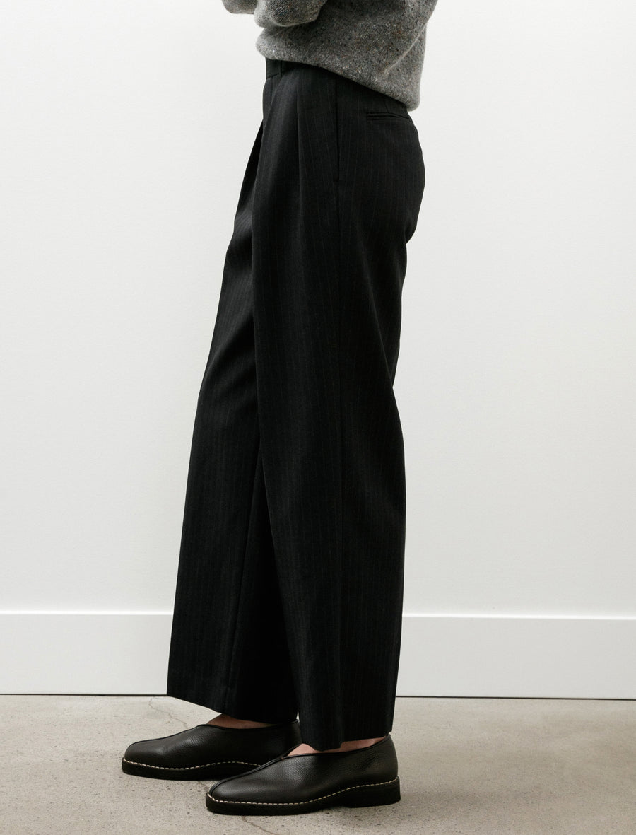 Bluefaced Wool Two-Tuck Slacks Charcoal Navy Stripe - Image 4