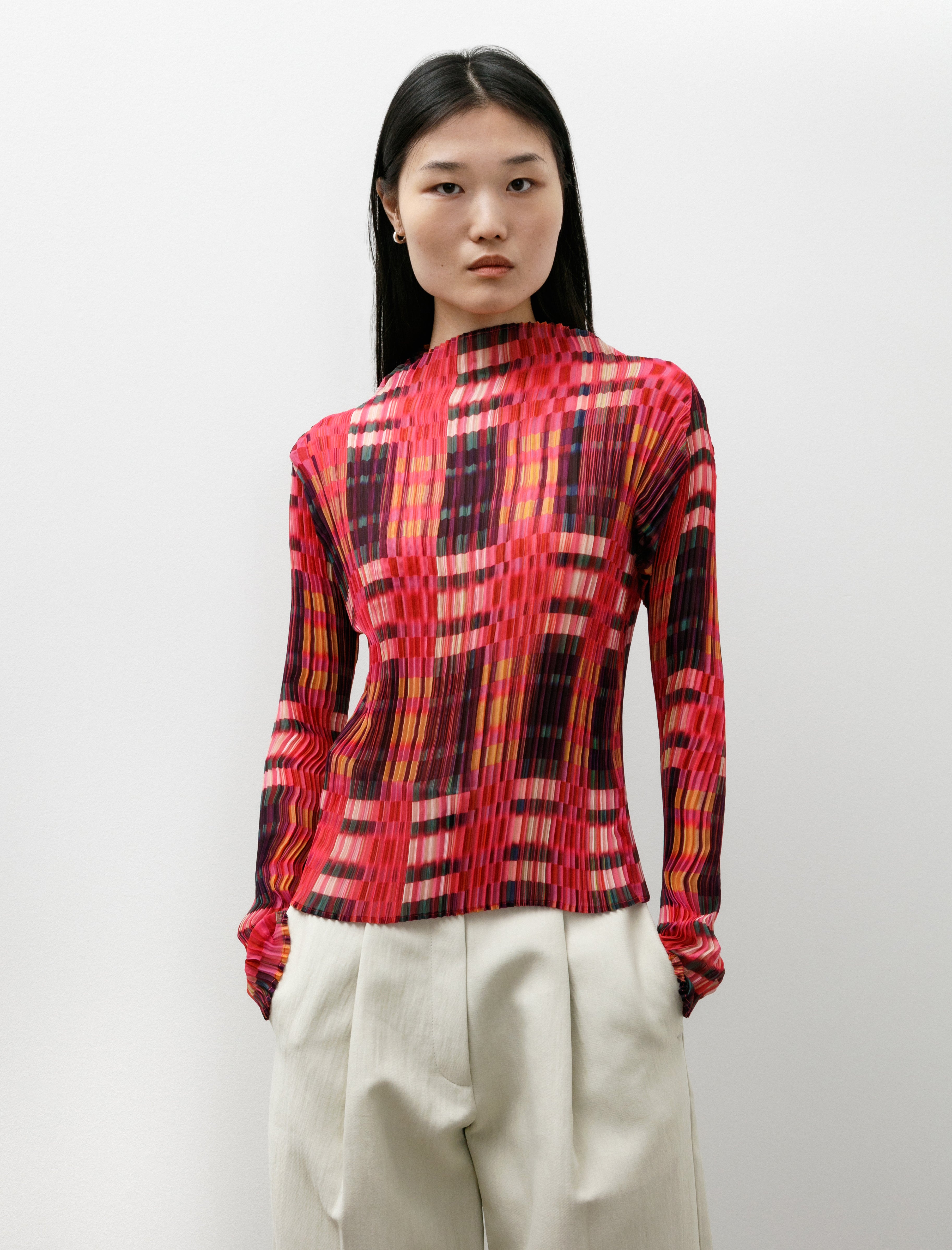 Julia Heuer Lee Top Radomir