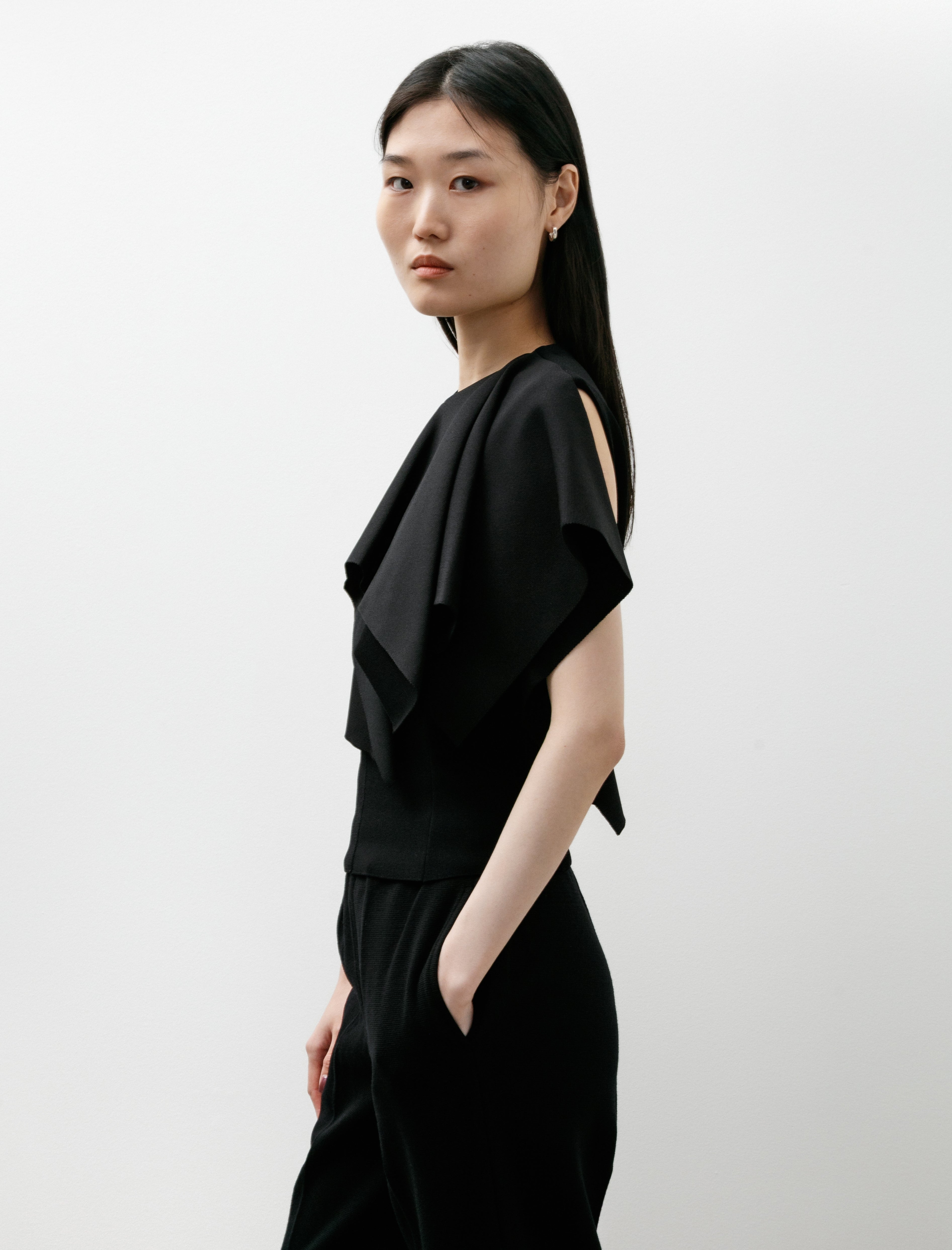 CFCL AC Milan Crease Sleeveless Top Black