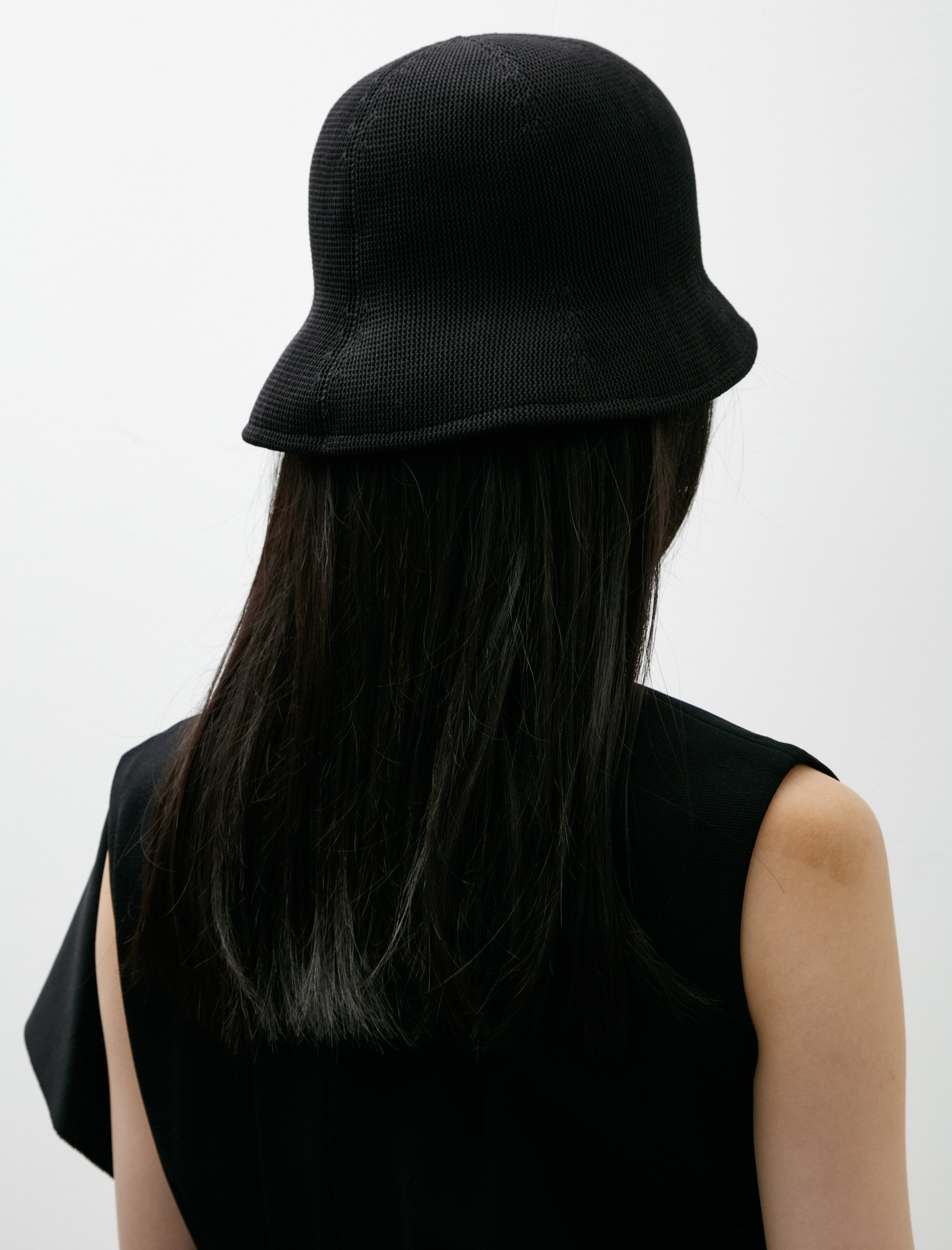 CFCL【MESH KNIT HAT】BLACK 30946628_59886038_600.jpg