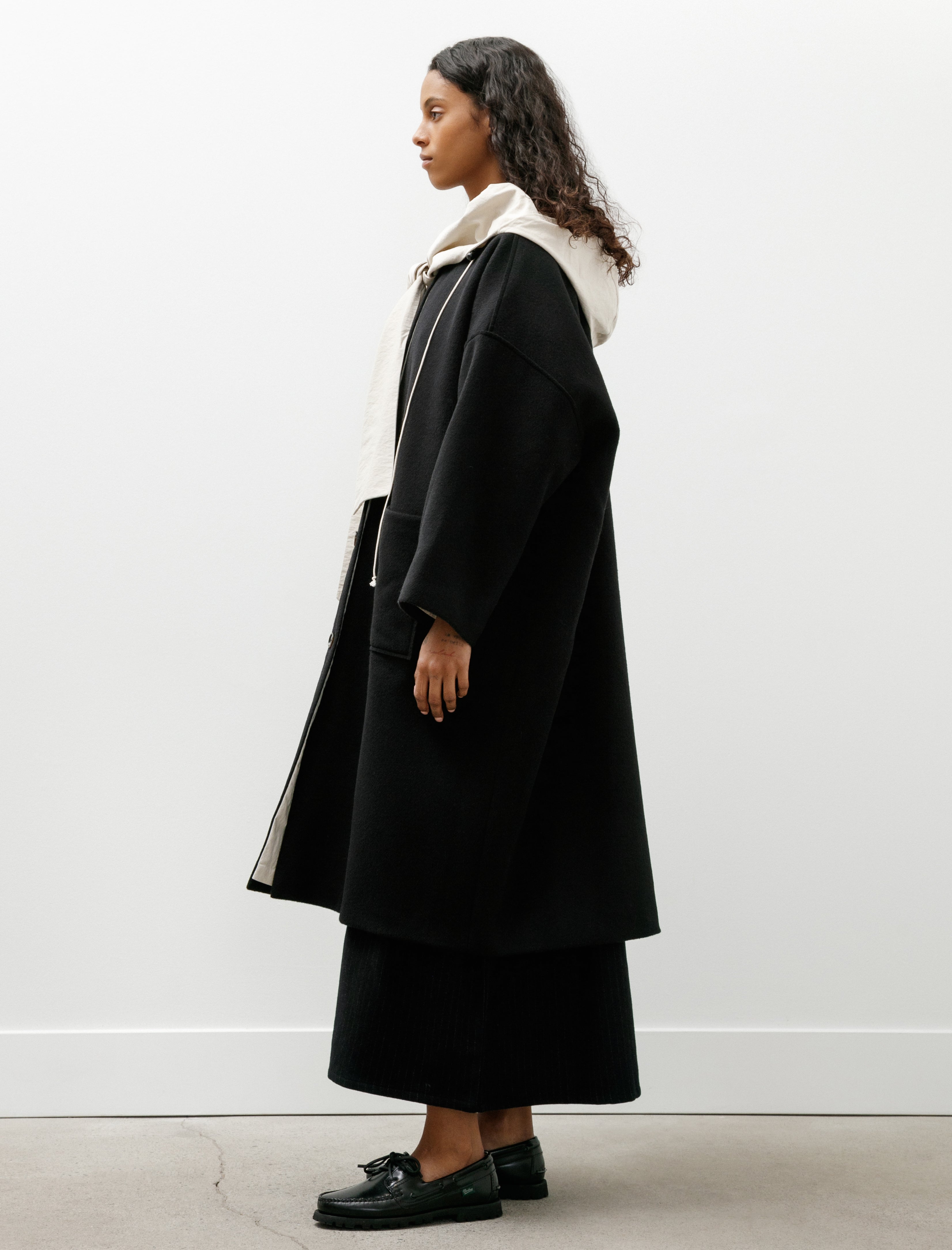 Eleph Fien Coat Long Black