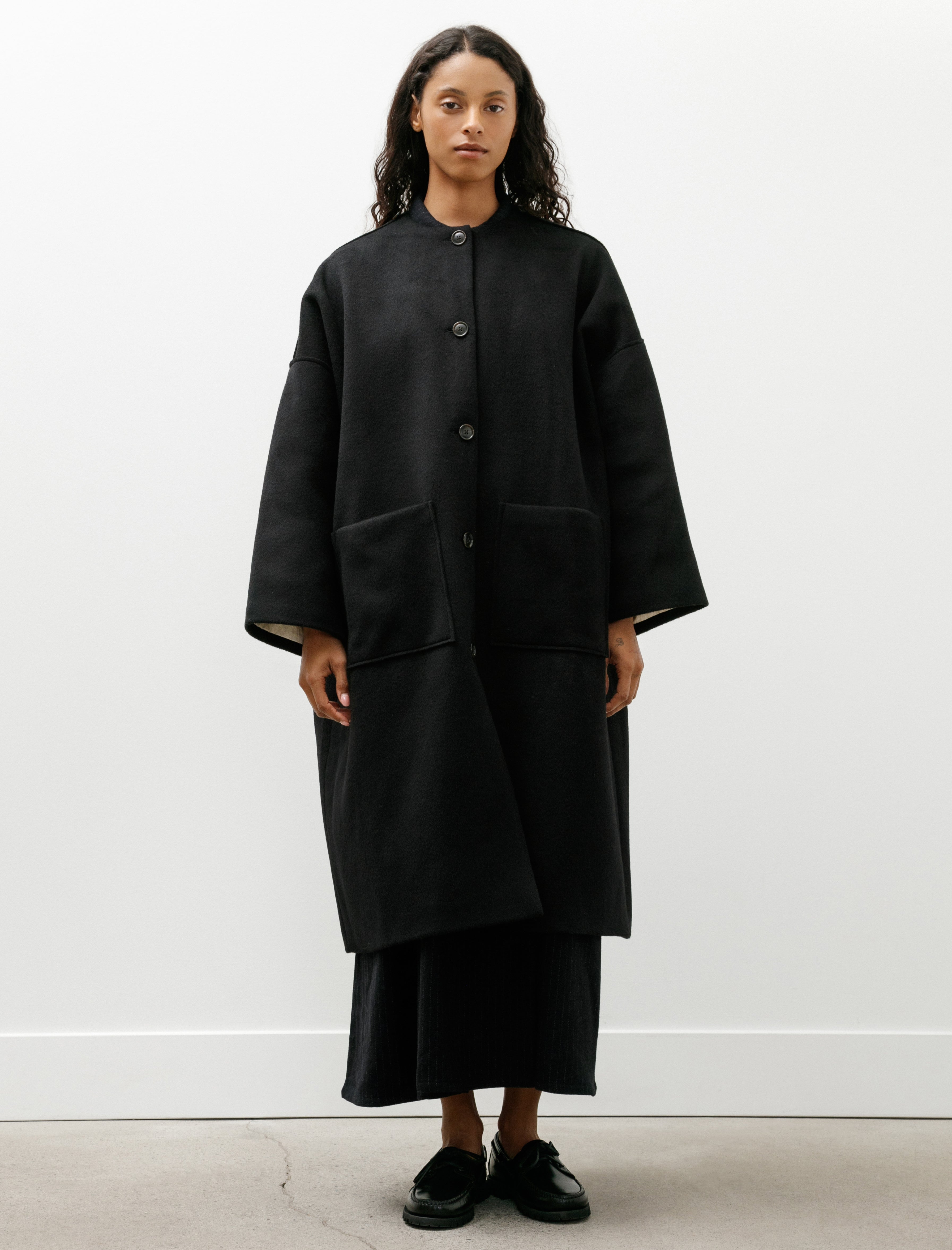 Eleph Fien Coat Long Black