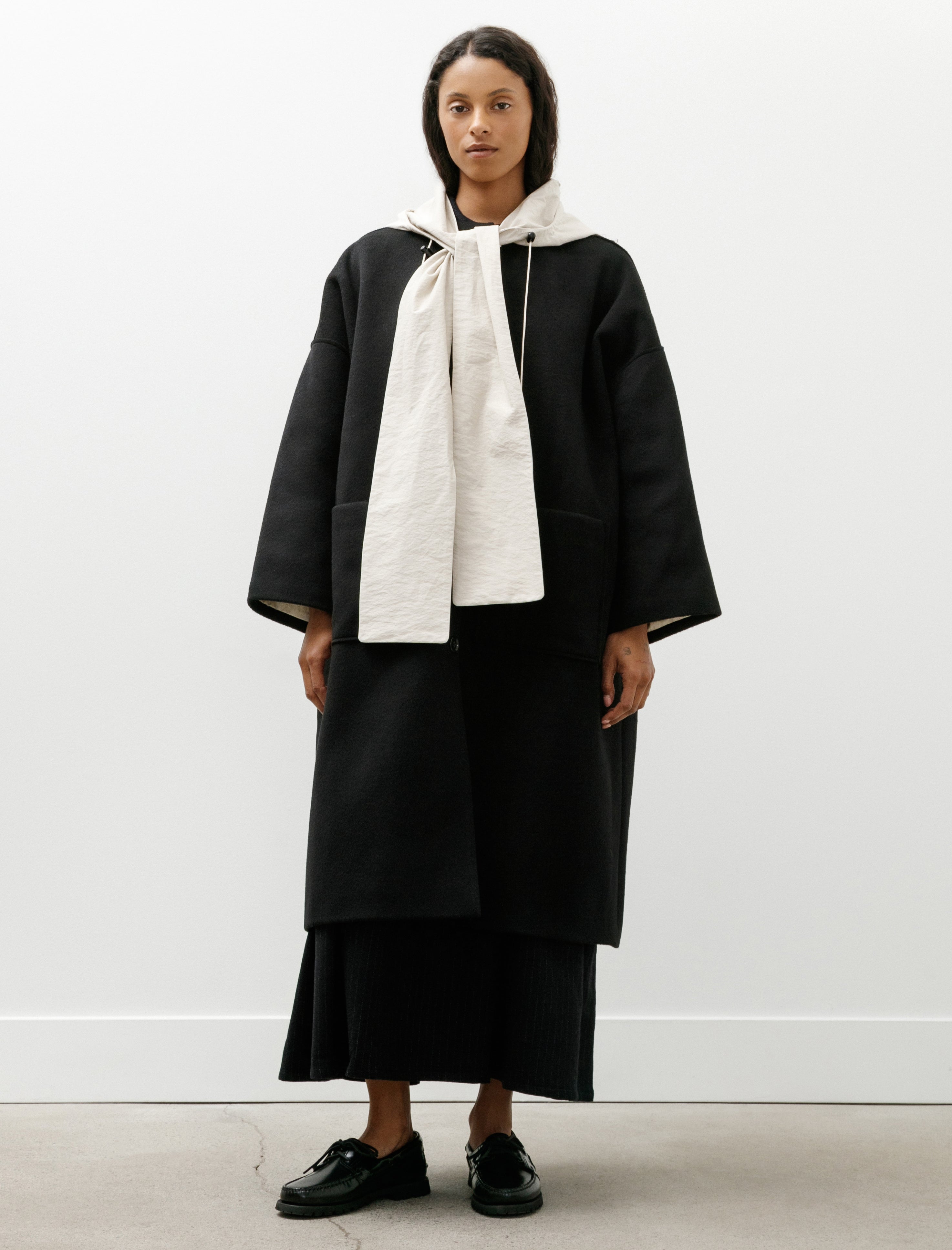 Eleph Fien Coat Long Black