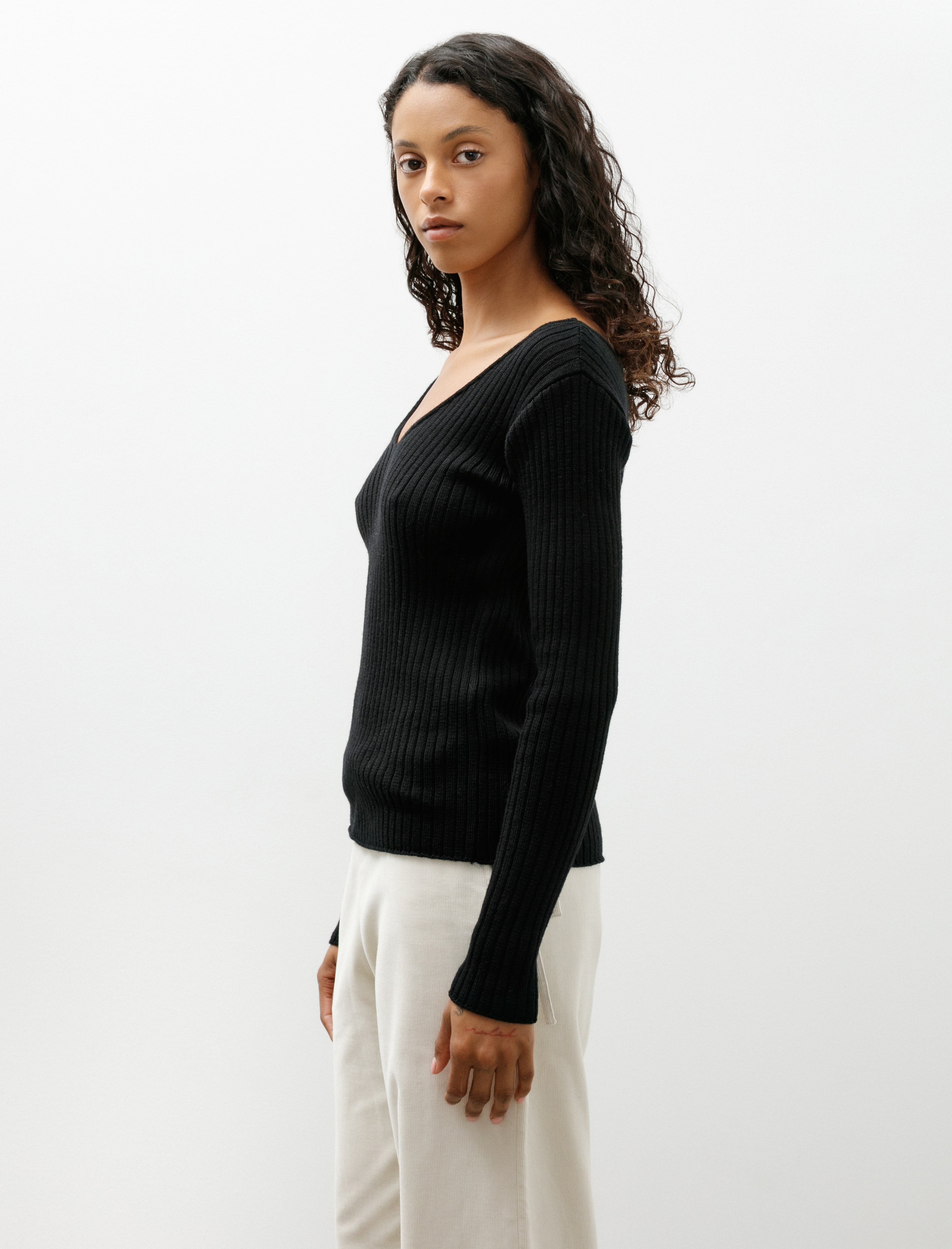 Ernie Palo V-Neck Melange Sweater Black