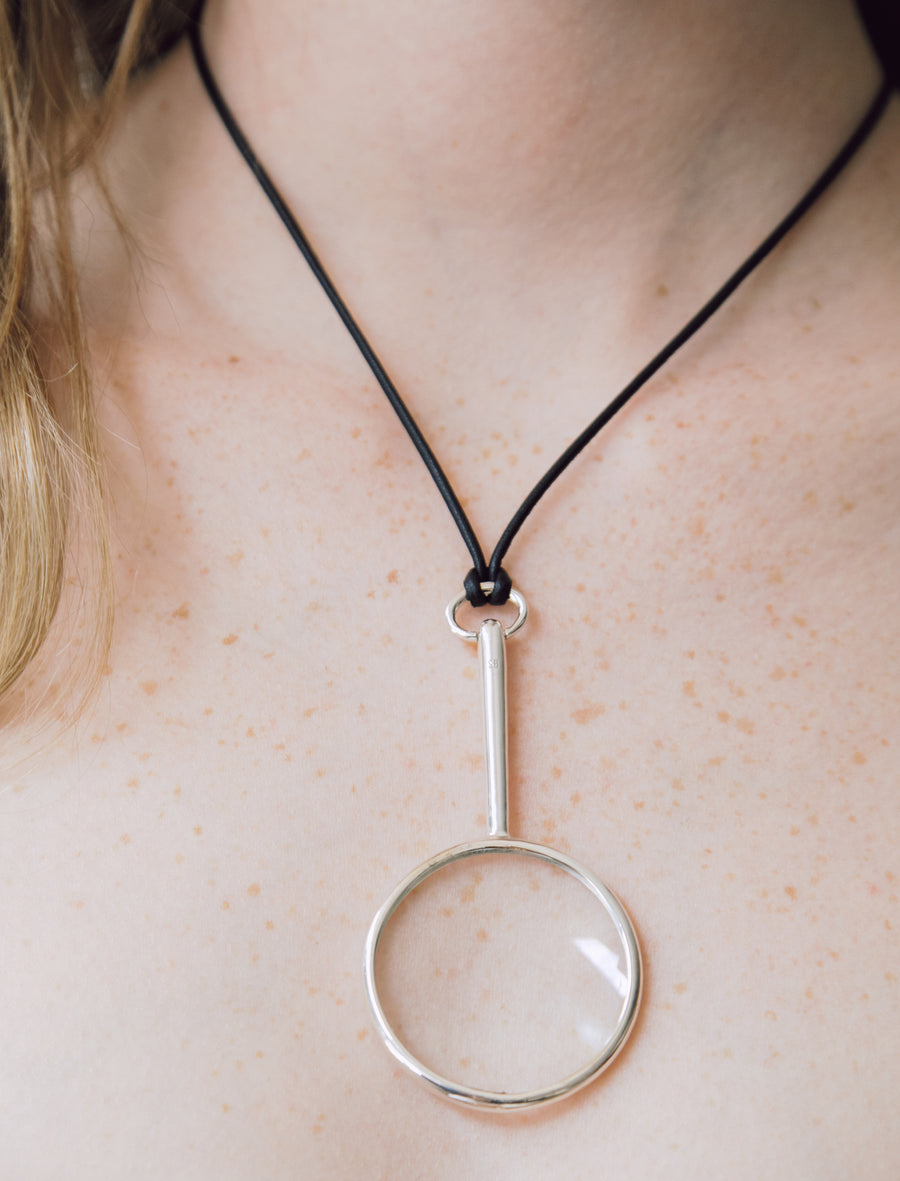 Magnifying Glass Necklace - Image 3