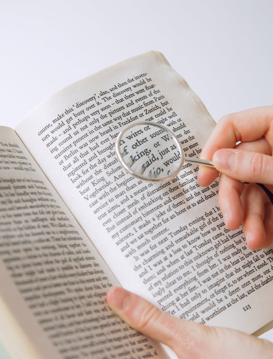 Magnifying Glass Necklace - Image 4