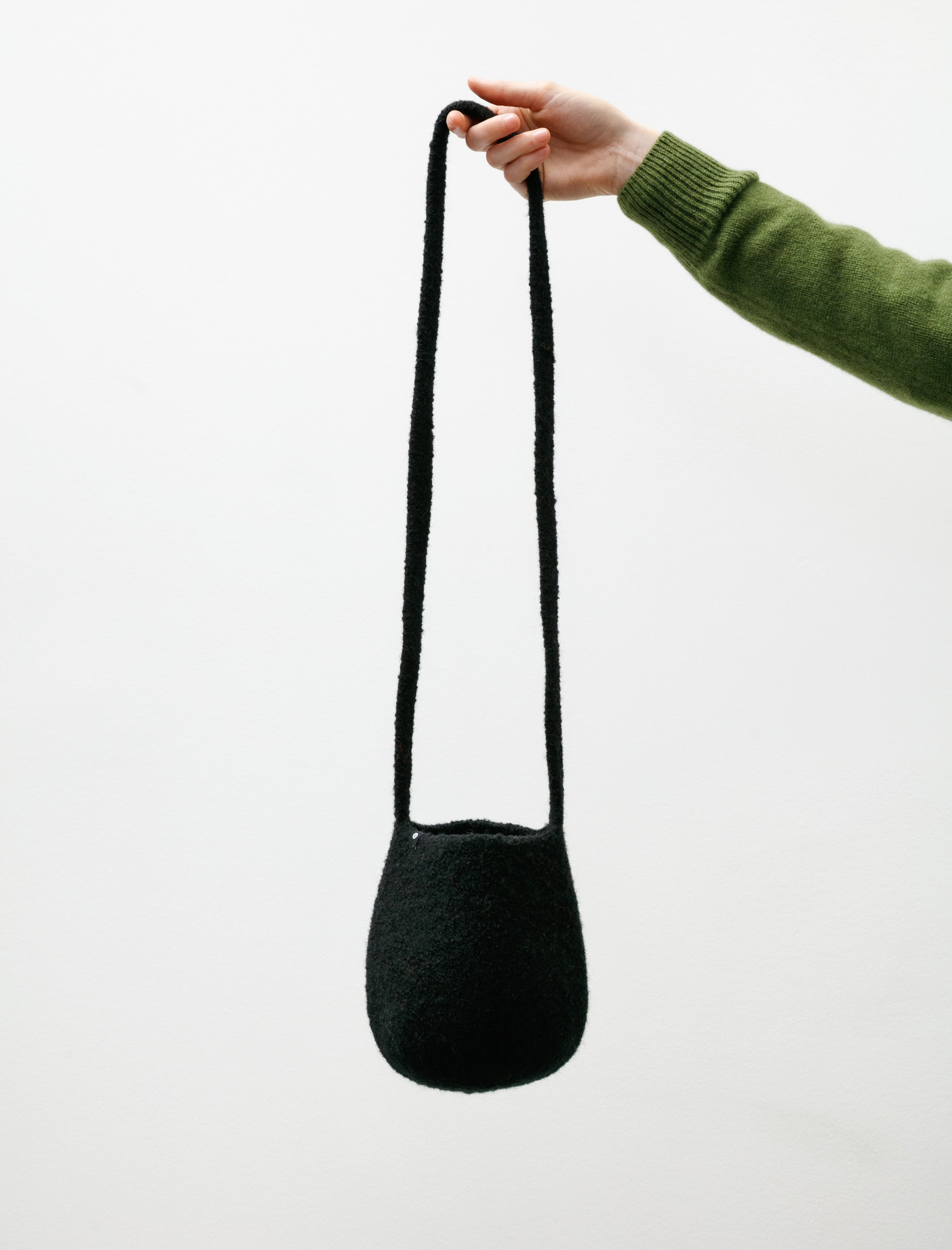 Cecilie Telle Ball Bag Black