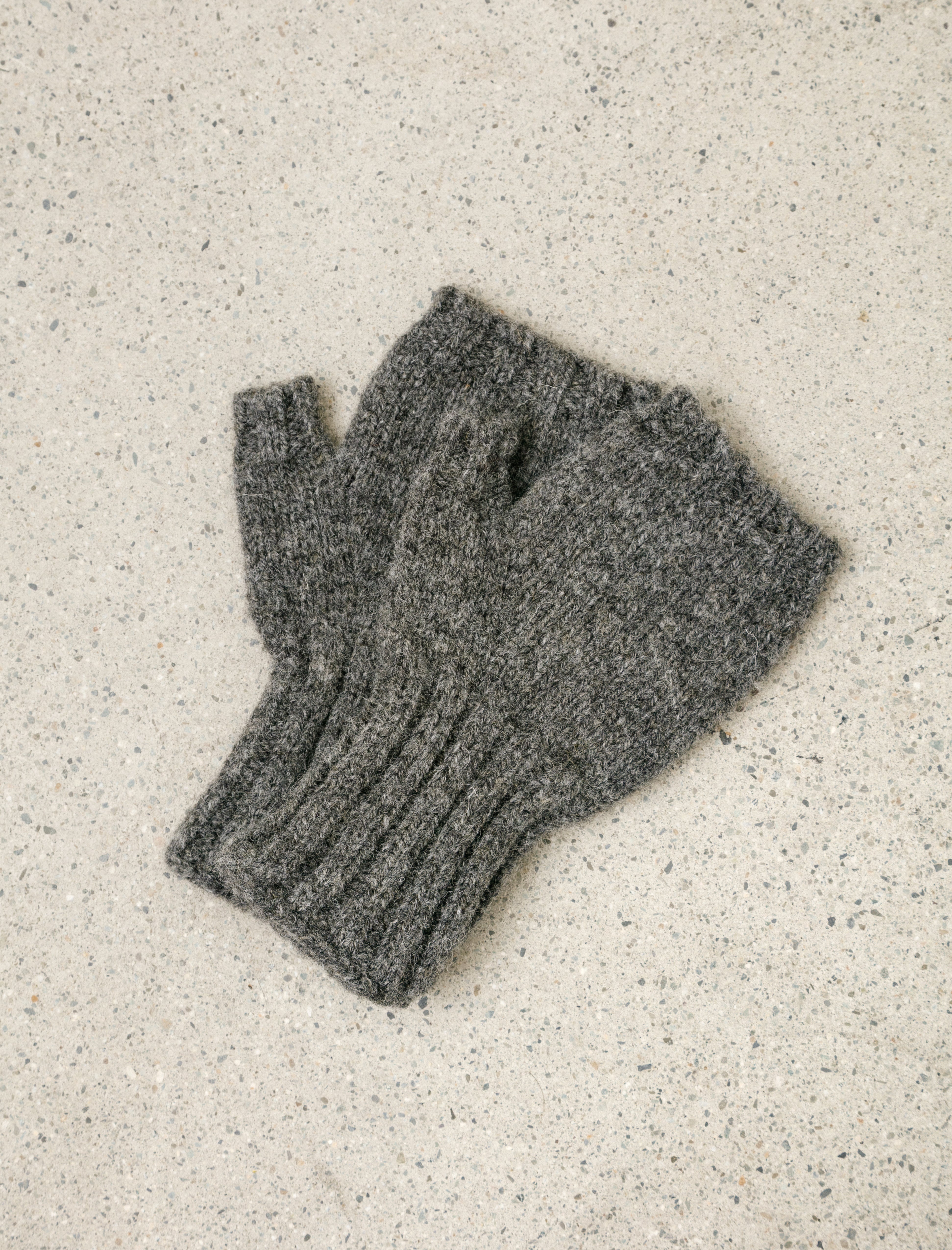 MHL Chunky Fingerless Glove Shetland Wool Grey