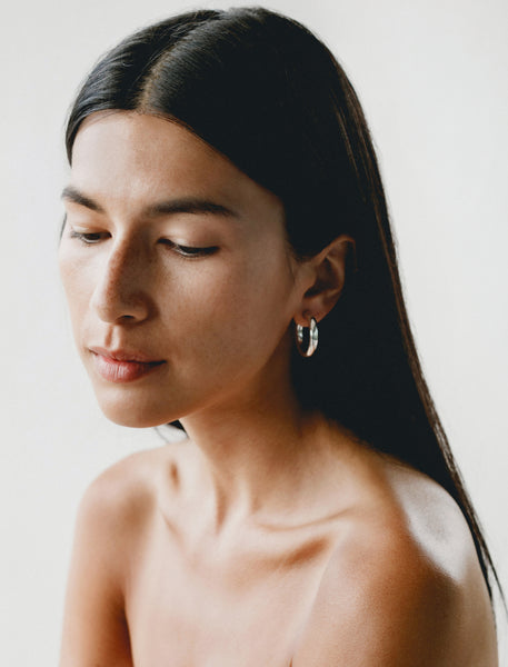 【SOPHIE BUHAI】Small Pierced Hoops Silver Tiny Everyday Hoops | Sophie Buhai
