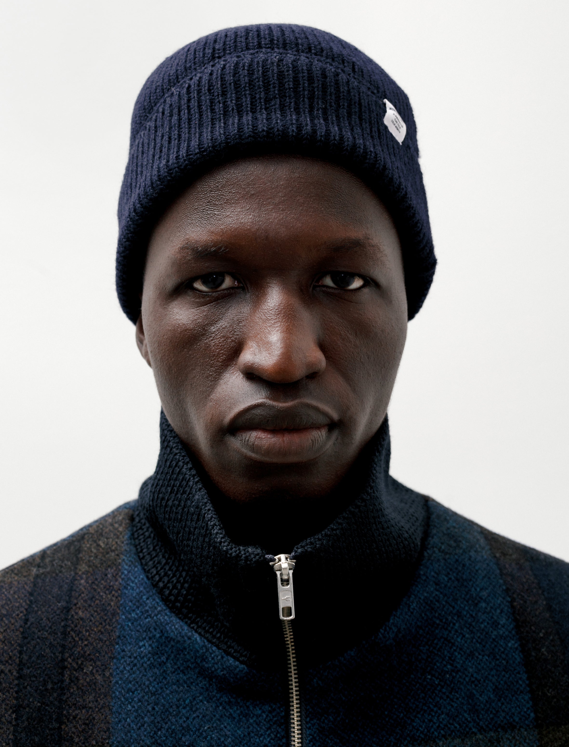Norse Projects Dark – Neighbour