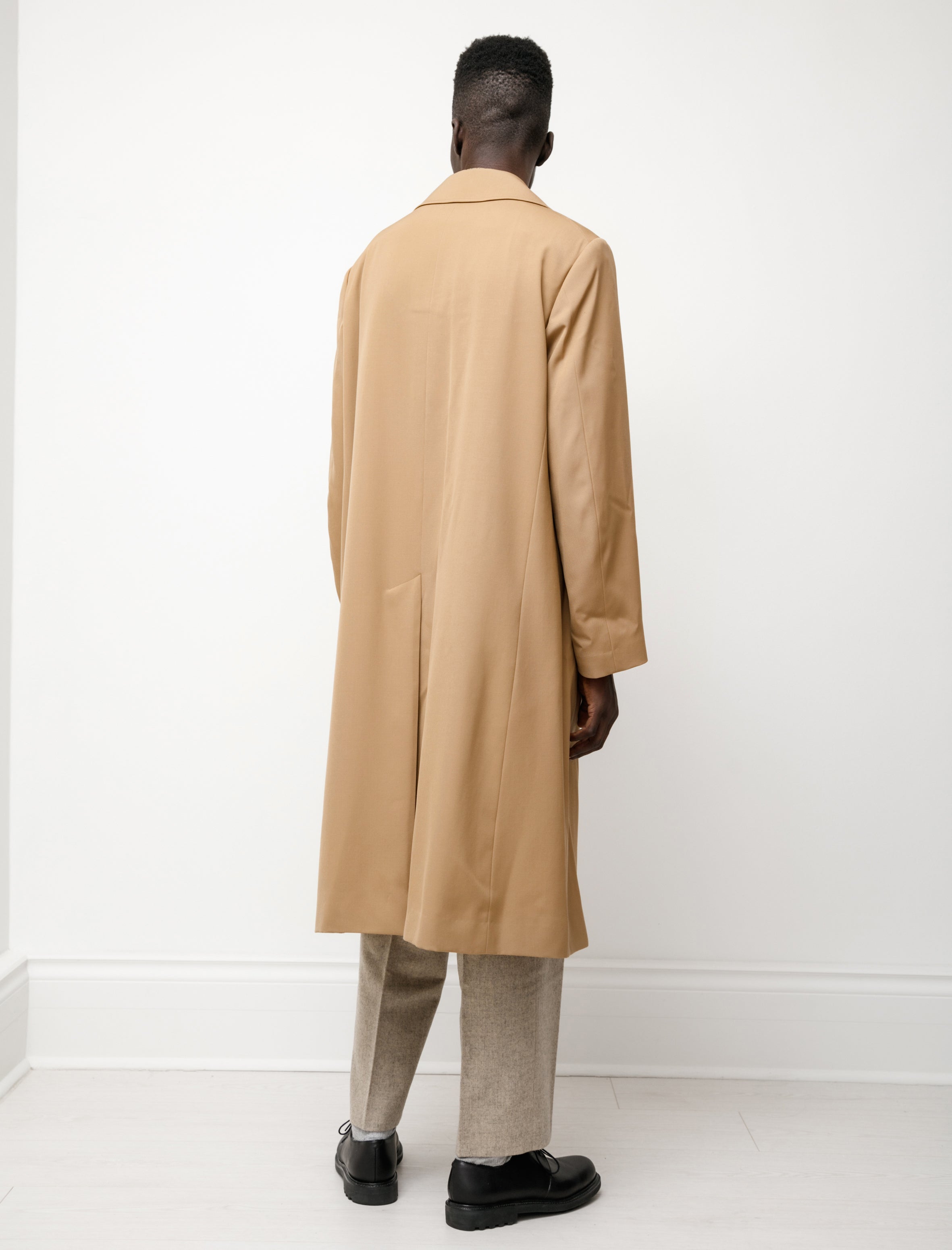 AURALEE WOOL MAX GABARDINE TRENCH COAT